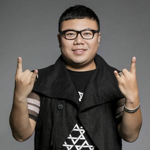 董卿被黑人玩到高潮
